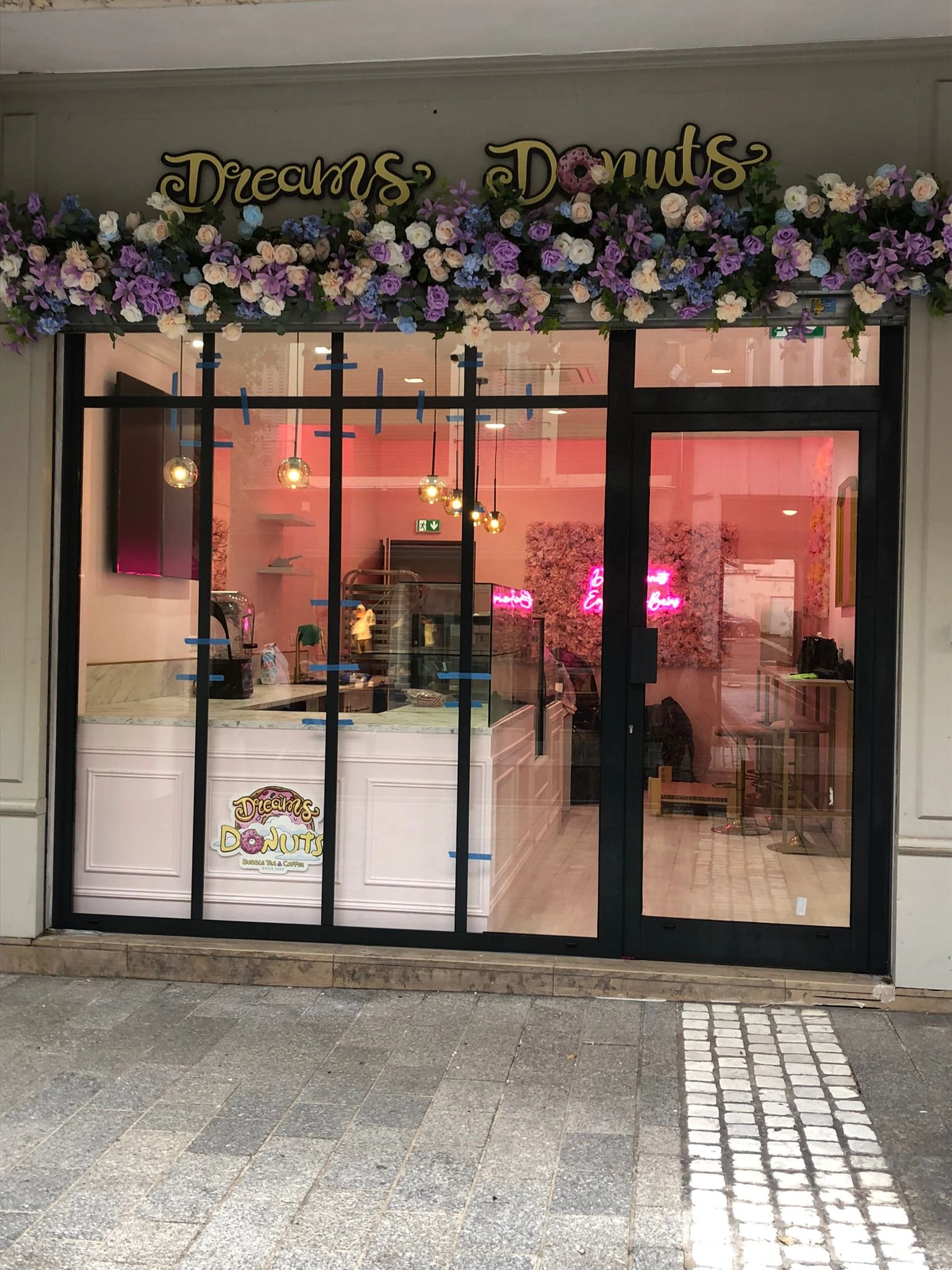 Réalisation Vitrine et Enseigne