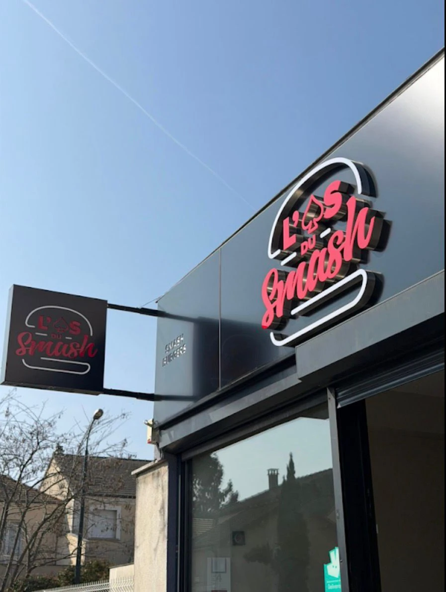Réalisation Vitrine et Enseigne